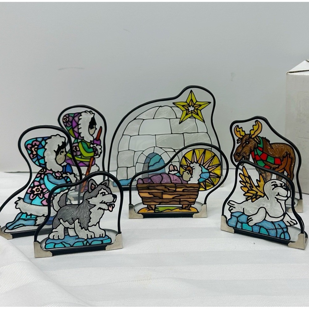 Arctic Circle Alaskan Stained Painted Glass 7 Pc Nativity Igloo Moose Seal Snow - Picture 1 of 13